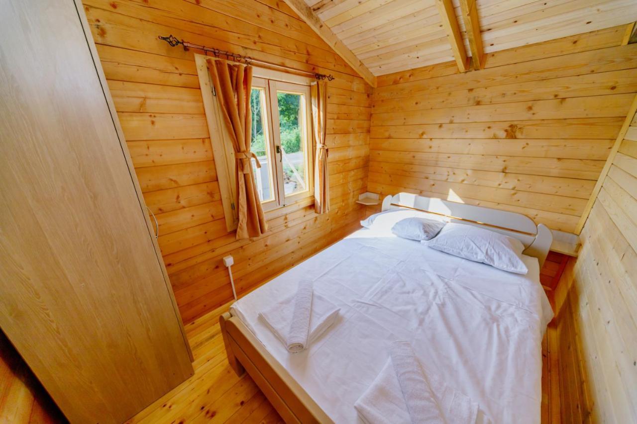 Orahovo Cottages Virpazar Eksteriør billede